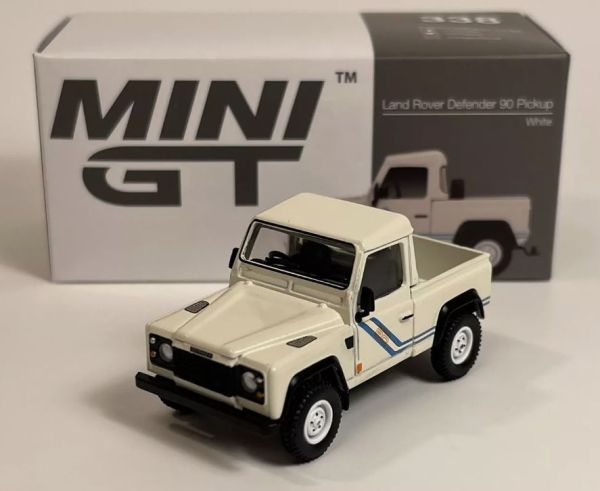 MGT00338-R - LAND ROVER Defender 90 pick-up White - 1