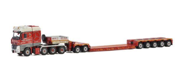 WSI01-2741 - MERCEDES-BENZ Arocs SLT Big Space 8x4 with 5-axle extendable equipment carrier CHRIS BENNETT - 1