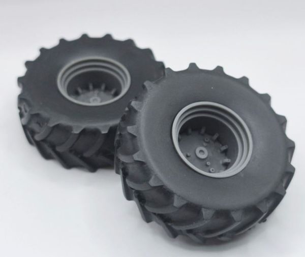 ART04243_NJ - Low Pressure Wheel 650/75 R30 with new rims - 1