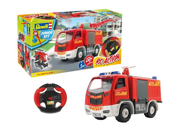 REV00970 - Buildable Radio Control Fire Truck - 1