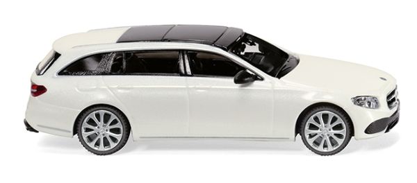 WIK022713 - MERCEDES E-Klasse S213 Avantgarde white - 1