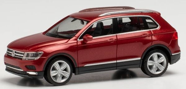 HER038607-005 - VOLKSWAGEN Tiguan red metallic - 1