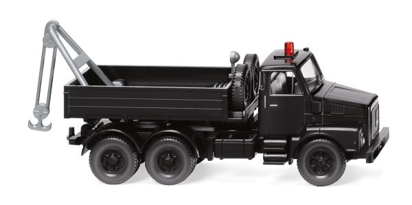 WIK063409 - VOLVO N10 6x4 tow truck black - 1
