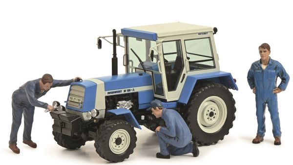 SCH7826 - FORTSCHRITT ZT 323 with figures - 1