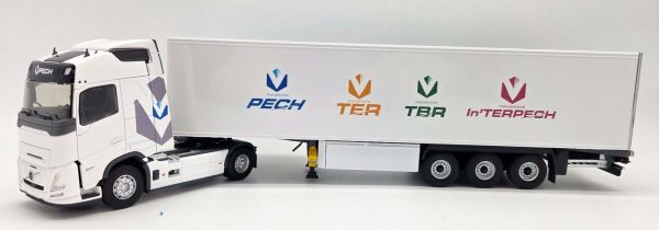 ELI118613 - VOLVO FH Aero 4x2 with 3-axle PECH trailer - 1