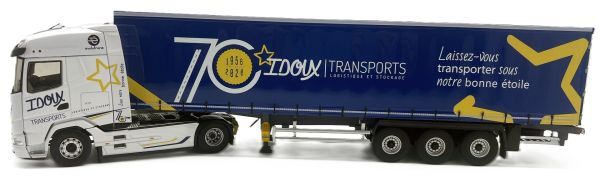 ELI118918 - DAF XG 4x2 with 3-axle Tautliner trailer – Transports IDOUX 70th Anniversary - 1