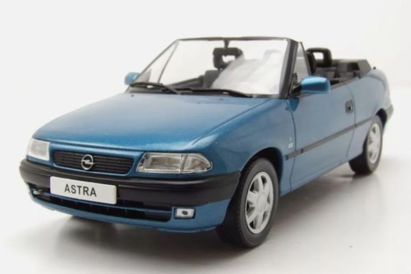WBXWB124234 - OPEL Astra F cabriolet 1994 metallic blue - 1
