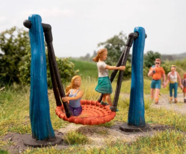 NOC13402 - Bird's nest swing with micro-movement - 7.6 x 3.6 x 7.5 cm - 1