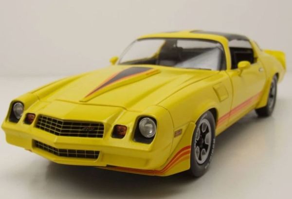 GREEN13690 - 1980 CHEVROLET Camaro Z28 with Yellow sunroof with red stripes - 1