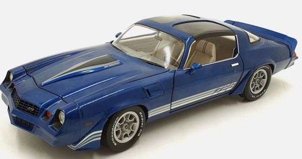 GREEN13691 - 1980 CHEVROLET Camaro Z28 with Blue sunroof with black stripes - 1