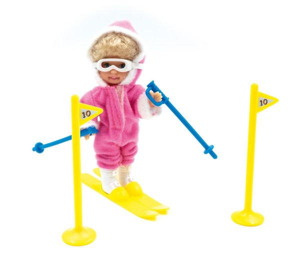 JC15020 - 12cm child at ski school - Paula with skis - 1