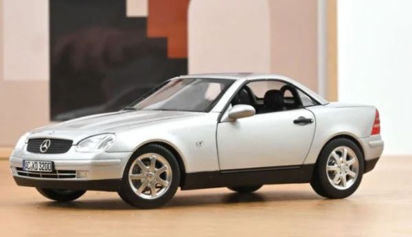NOREV183020 - MERCEDES-BENZ SLK 1996 Brilliant Silver - 1