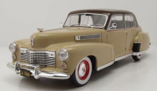 MOD18656 - CADILLAC Fleetwood Series 60 Special Sedan 1941 Beige and Brown - 1