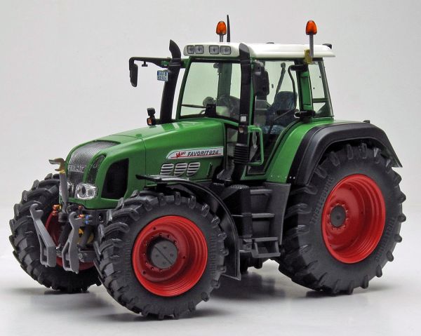 WEI1067 - FENDT 924 Vario Generation 2 (1999-2002) - TIME TO COME - 1