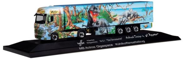 HER121934 - MERCEDES Actros Gigaspace 4x2 with refrigerated trailer 3 Axles HERPA History The Dinosaurs - 1