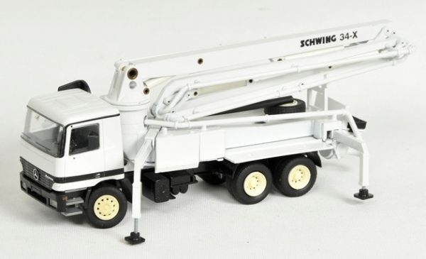 CON40106 - MERCEDES Actros 6x4 concrete pump SCHWING 34X - 1