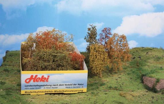 HEK1673 - Set of 15 autumn trees and bushes - 1