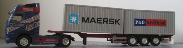 CON46124/01 - VOLVO FH16 4x2 NOOTEBOOM With 3-axle container trailer and 20-foot container P&O & MAERSK - 1