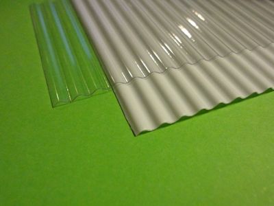 MCD-001-B - Wide Corrugated Sheet Translucent 27x42cm - 1
