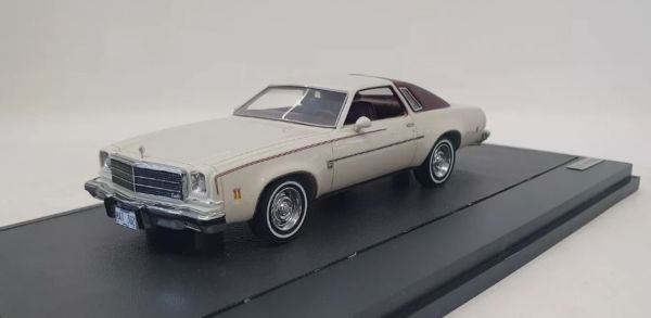 MTX20302-322 - CHEVROLET Chevelle Malibu Hardtop 1974 White - Limited to 408 units. - 1
