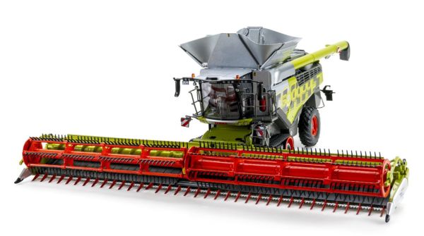 MAR267492 - CLAAS Lexion 8900 TT Combine Harvester with Convio 1380 – 500,000th - 1