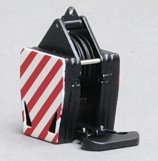 YCC207 - Hook 93 Tons 3 Black, Red and White Pulley - 1