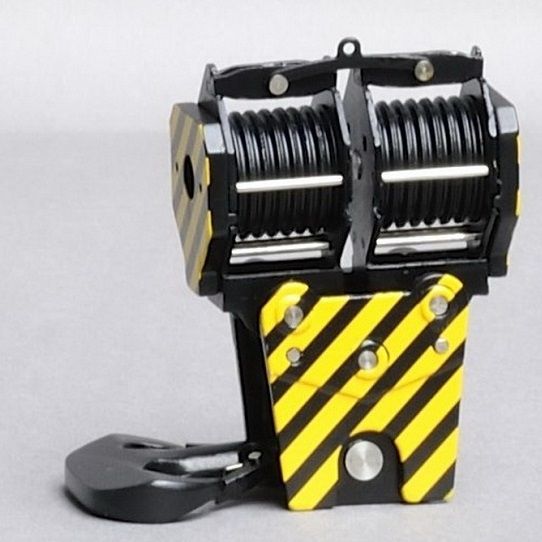 YCC208-1 - Hook 380 Tons 14 Black and Yellow Pulleys - 1