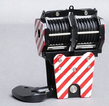 YCC208 - Hook 380 Tons 14 Pulleys Black, red and white - 1