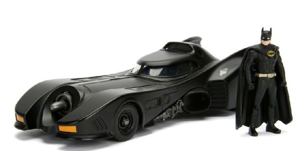 JAD253213001 - BATMOBILE with Batman - In Kit - 1
