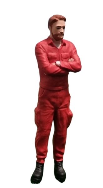 ATLAN32011_ROUGE - Mechanic standing in red overalls - 1