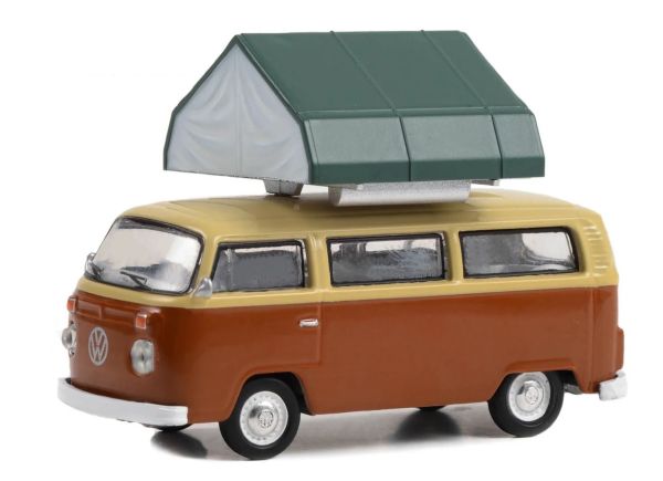 GREEN38050-B - 1978 VOLKSWAGEN Type2 in brown and beige from THE GREAT OUTDOORS series in blister pack - 1
