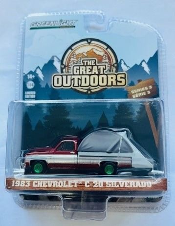 GREEN38050-CVERT - 1983 CHEVROLET C-20 Silverado with green rims from THE GREAT OUTDOORS series in blister pack - 1