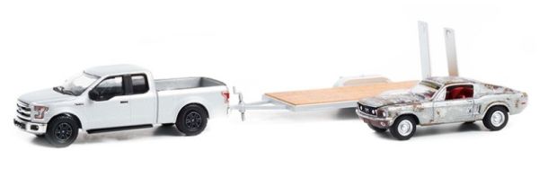 GREEN31130-B - 2015 FORD F-150 with tray and 1968 FORD Mustang GT PAWN Stars under blister - 1
