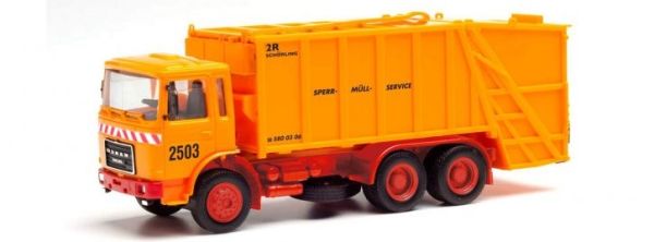 HER311946 - ROMAN 6x4 garbage truck - 1