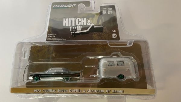 GREEN32240-AVERT - CADILLAC Sedan deville 1972 with AIRSTREAM Bambi caravan green rims from the HITCH & TW series in blister pack - 1