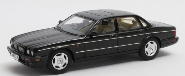 MTX41001-272 - JAGUAR XJR X300 1994-1997 Black - Limited to 100. - 1