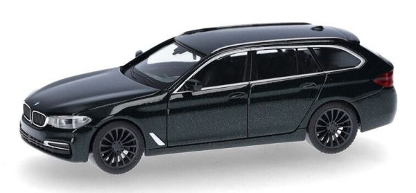 HER430708-004 - BMW 5 Touring G31 metallic green - 1