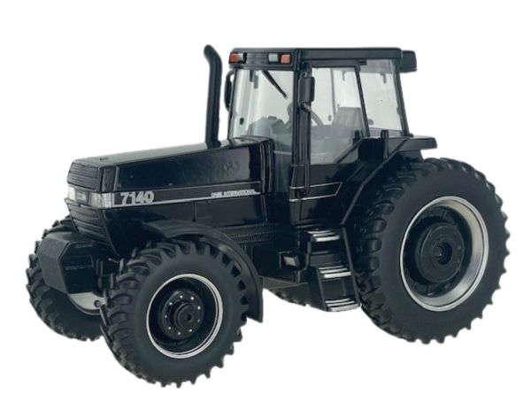 BRI43416BL - CASE IH Magnum 7140 Black - Limited to 501 units. - 1
