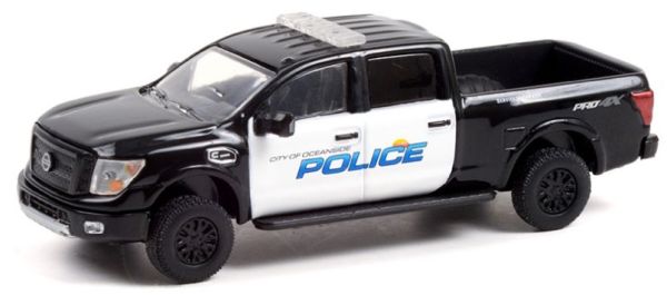 GREEN42970-E - NISSAN Titan XD PRO-4X 2018 Police Oceanside HOT PURSUIT series 39 in blister - 1
