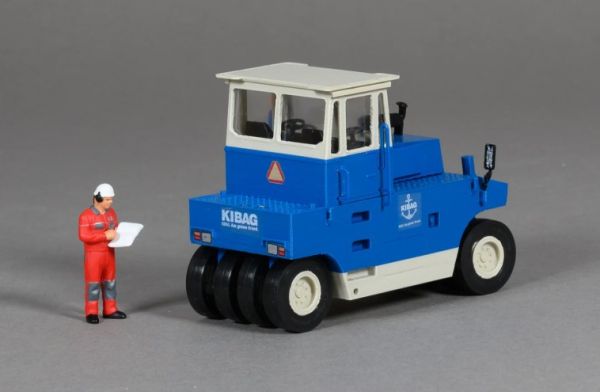 MSM5310/02 - HAMM GRW 18 KIBAG tire roller - L.93.3 x W.40.2 x H.67.8 mm - 1