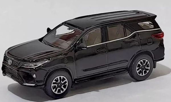 PAR64-55723 - 2023 Toyota Fortuner Black - 1