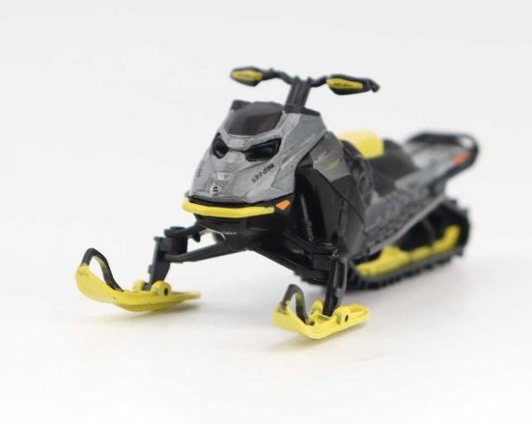 DCM60021 - SKI-DOO Summit Expert Yellow and Gray Snowmobile - 1