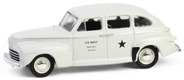 GREEN61050-C - FORD Fordor Super Deluxe 1946 U.S. Navy staff car from the BATTALION 64 series in blister pack - 1
