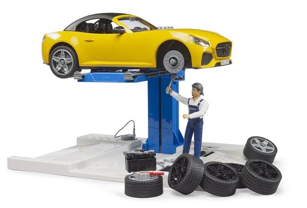 BRU62112 - Car service centre - BRUDER Roadster - 1