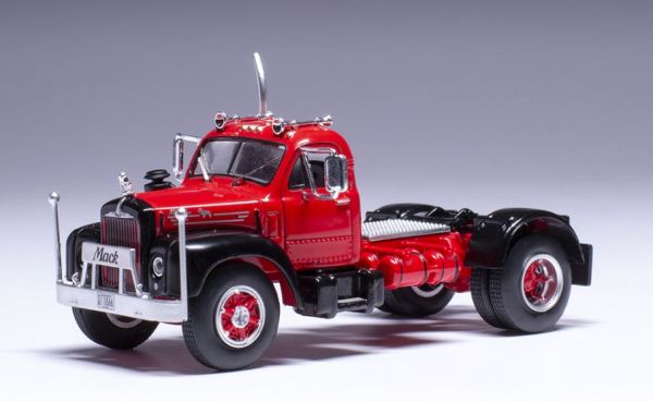 IXO64TR012A - MACK B 61 4x2 1953 red and black - 1