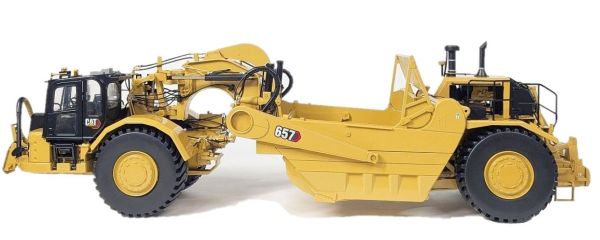 CCM657 - Caterpillar 657 scraper - limited to 400 pieces - 1