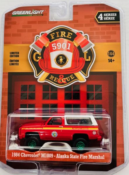 GREEN67050-DVERT - 1984 CHEVROLET M1009 Alaska Fire Department with Green Rims from the FIRE & RESCUE Series in Blister Pack - 1