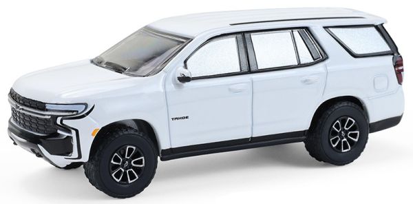 GREEN68070-E - CHEVROLET Tahoe 2024 in white from the SHOWROOM FLOOR series in blister pack - 1