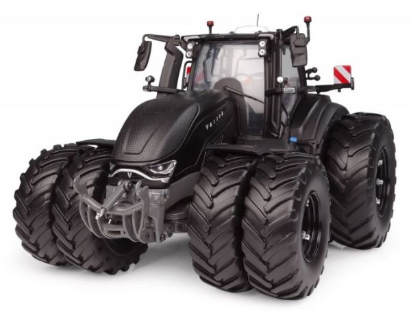 UH6819 - VALTRA S416 UNLIMITED with dual wheels - Matte Black - Limited to 1000 units - 1