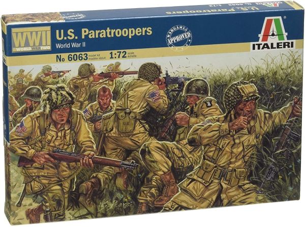 ITA6063 - German paratroopers to paint - 1